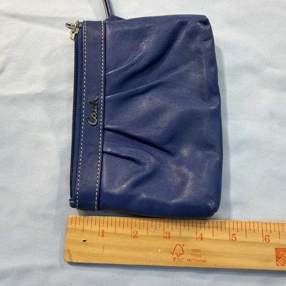 COACH Royal Blue Leather Pleated Top-Zip Wristlet Wallet Purse‎